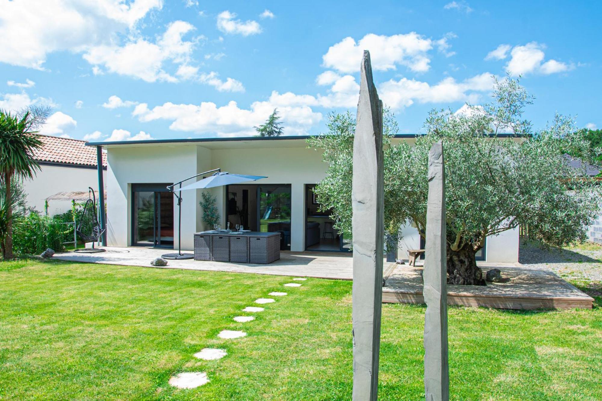 La Villa O Bois - Billard & Baby-Foot - Face A La Foret Semeac Exterior photo